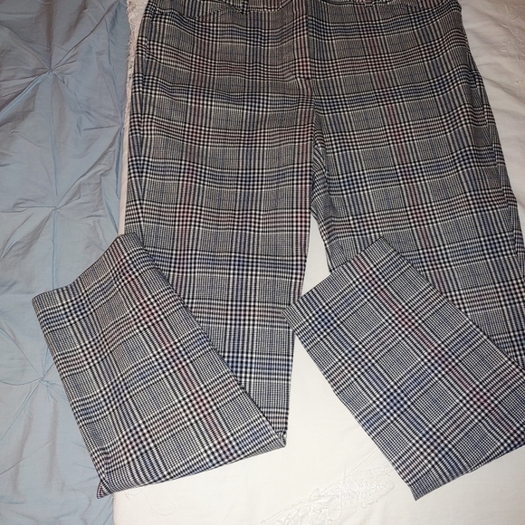 Reitmans ankle pant - Picture 9 of 9